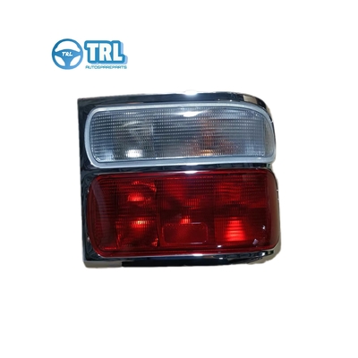 سعر جيد 8155036420 تويوتا كوستر LED / الهالوجين الأمامي والخلفي مصباح المصد 24V / 12V الانترنت