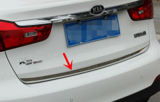 سعر جيد الباب الخلفي المزين الفولاذ المقاوم للصدأ قطع غزل السيارات لـ كيا ك3 2013 2015 الانترنت