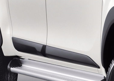 سعر جيد لوحات حماية طلاء الأبواب الجانبية من طراز Toyota Hilux Revo 2015 2016 2017 OE الانترنت