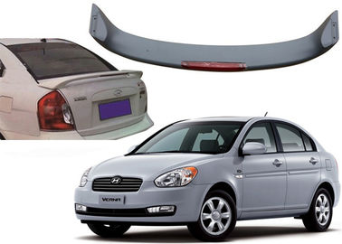 سعر جيد كاشف السقف ذو النحت السيارات مع ضوء LED لـ Hyundai Accent Verna 2000 و 2007 الانترنت