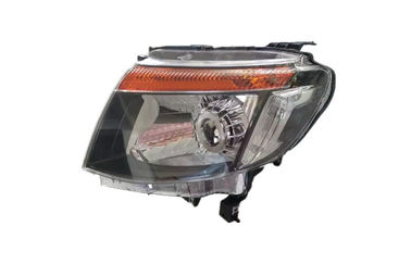 سعر جيد قطع غيار سيارات OE لـ Ford Ranger T6 2012 2013 2014 مصباح الأمام Assy الانترنت